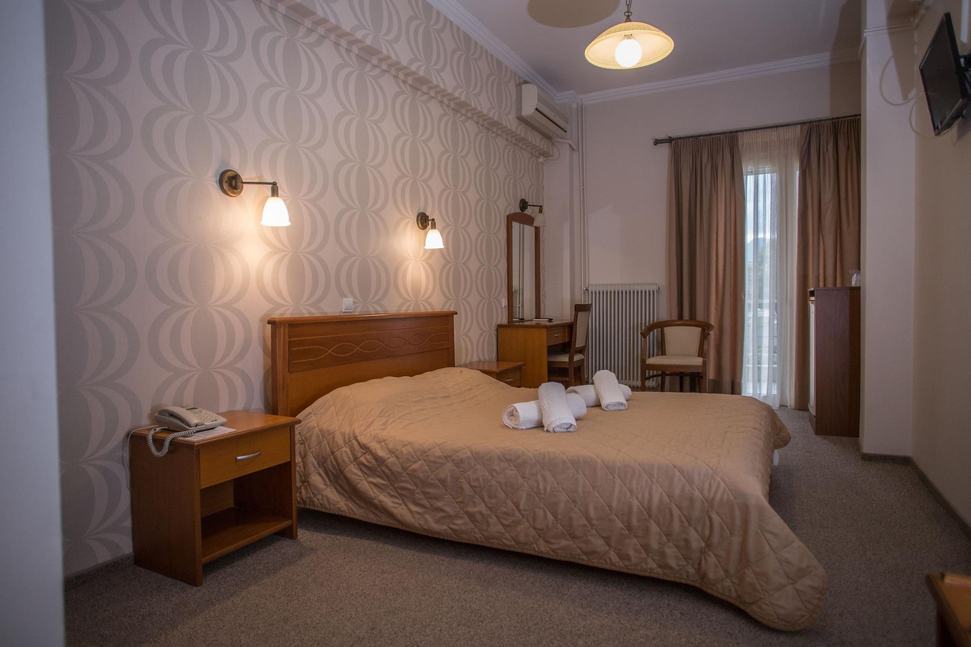 Hotel Liberty Missolonghi Экстерьер фото